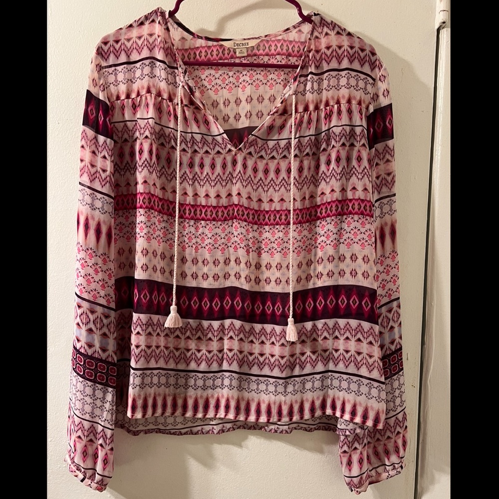 Decree Medium Bohemian Sheer Long Sleeved Shirt